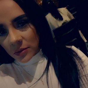 Meet your Posher, Daniela